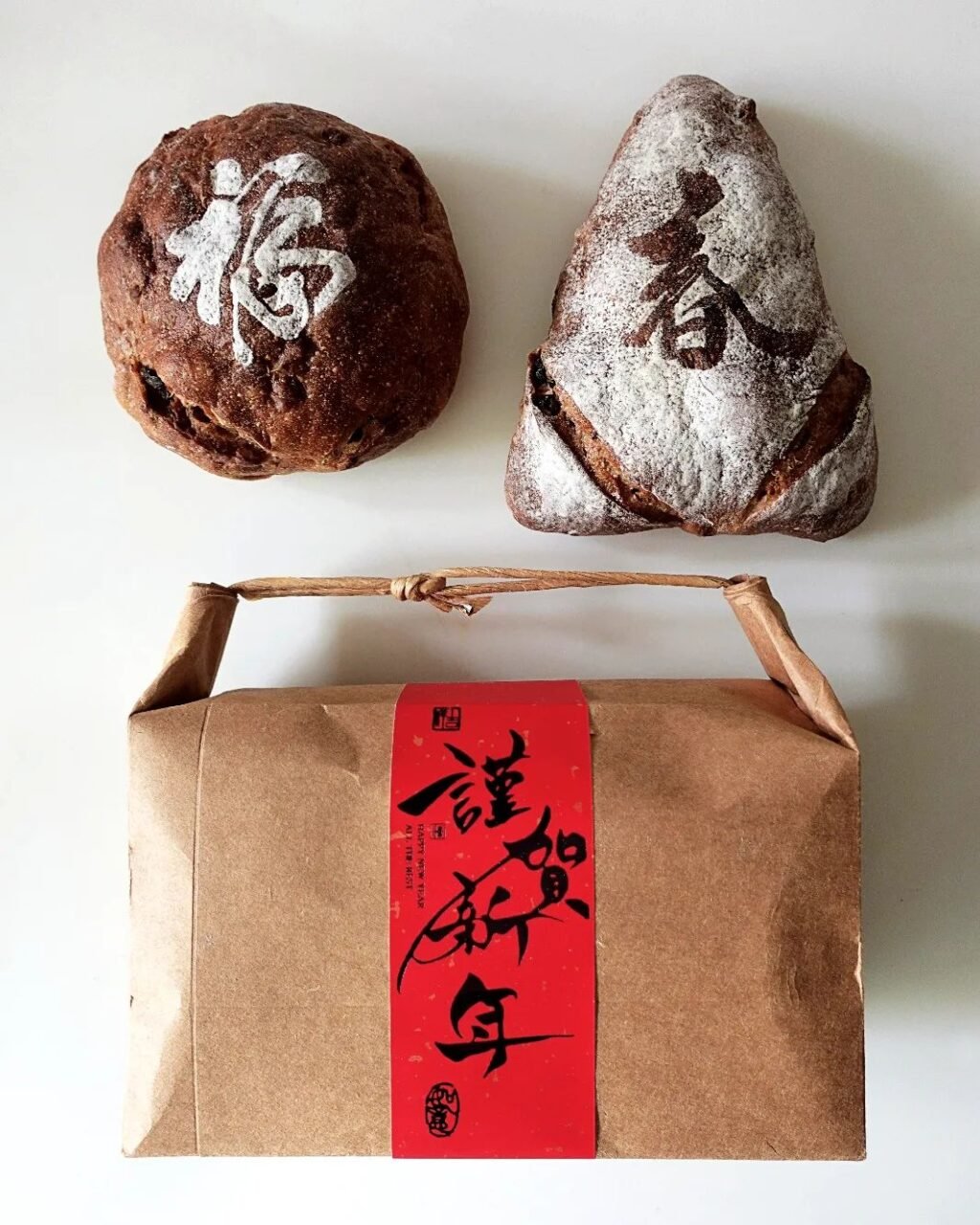 Instagram post from morimugi_bread_atelier. This post is in position 0.